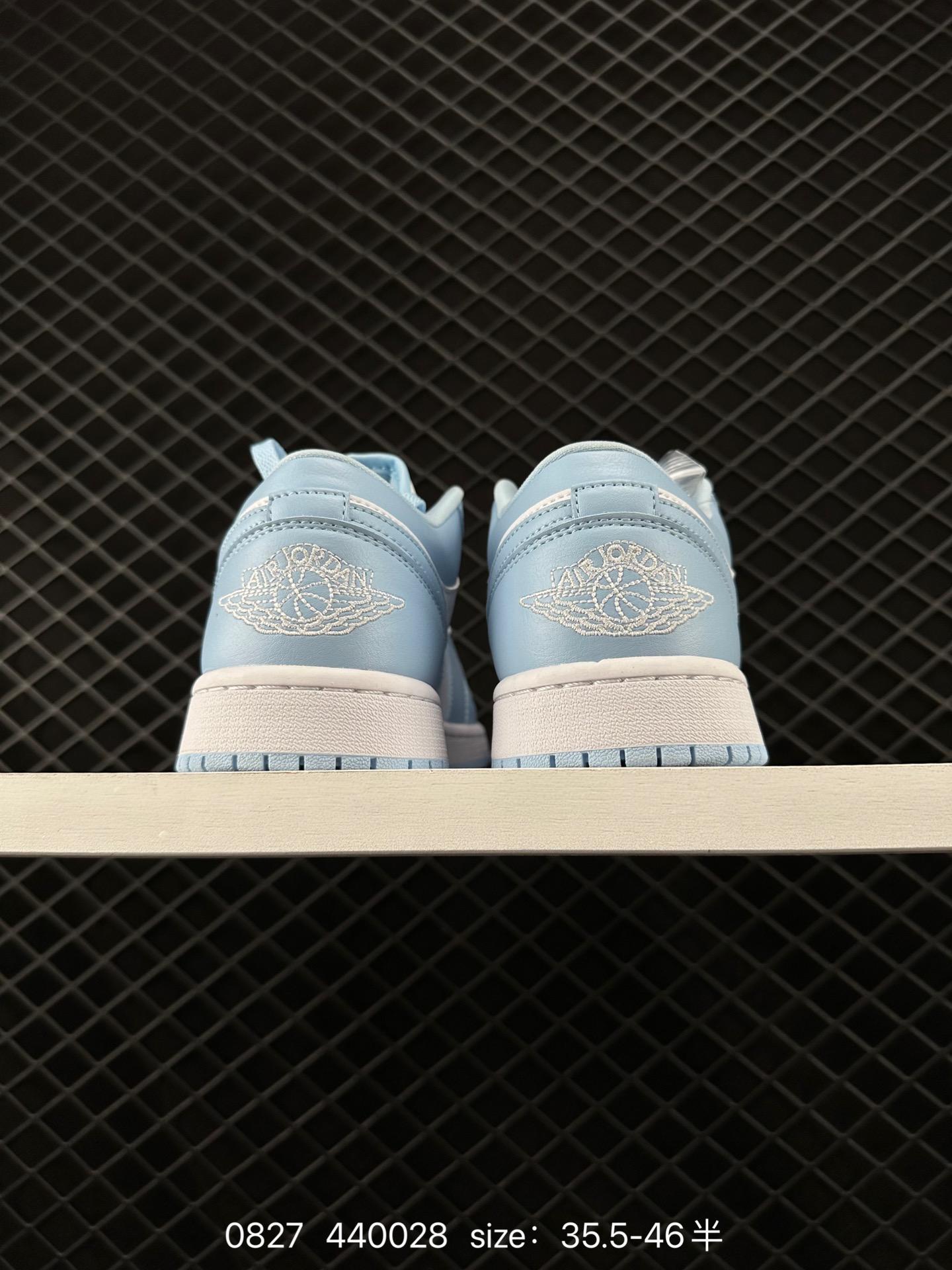 Air Jordan 1 Low AJ1